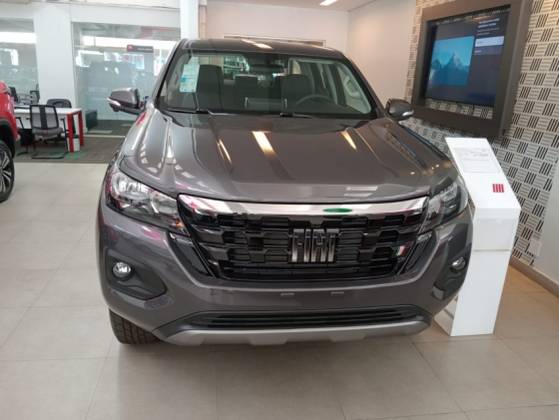 FIAT TITANO 2.2 TURBO DIESEL VOLCANO 4X4 AT8 FIAT TITANO 2.2 TURBO DIESEL VOLCANO 4X4 AT8